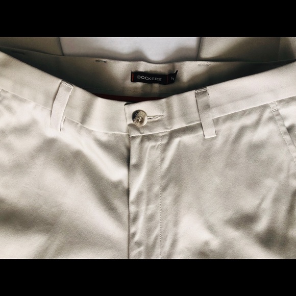 👨🏼‍🦱🩳 MENS DOCKERS👨🏼‍🦱🩳 - Picture 2 of 4